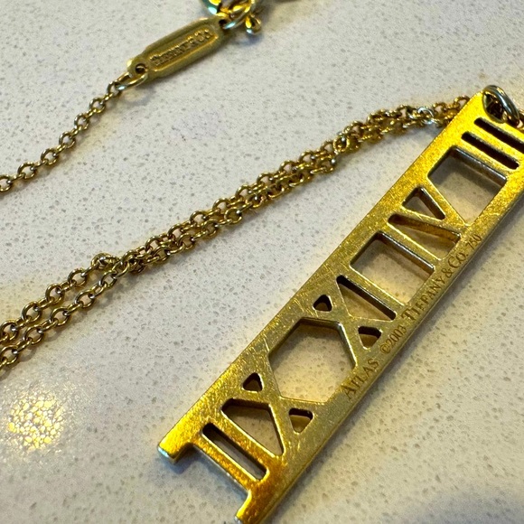 Tiffany 18k Atlas bar necklace - Picture 5 of 9